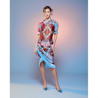 Wildblueyonder- Signature Qipao dress ชุดกี่เพ้าแต่งพู่