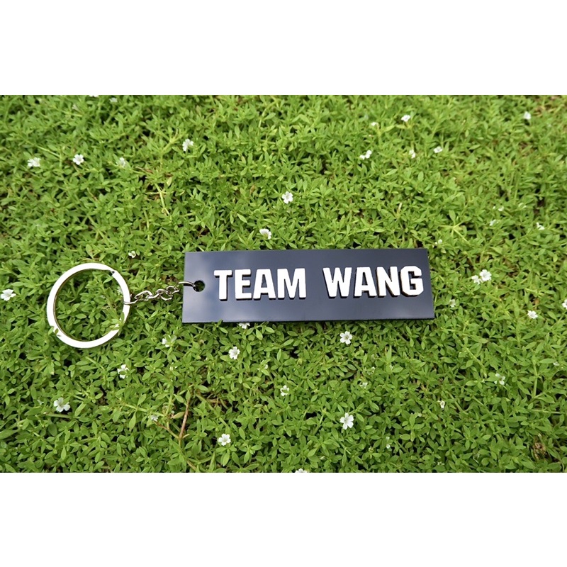 พวงกุญแจอะคริลิค Team wang