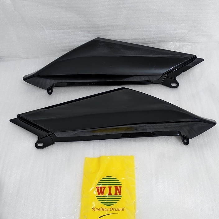 MERAH ฝาครอบ Body V-ixion FI 2012 2013 2014 2015 WIN | บอดี้ข้างหลังซ้ายและขวาของyamaha vixion 3C1 Y