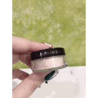 แป้งฝุ่น Laura Translucent Loose Setting Powder ขนาดพกพา 2 กรัม ฉลากไทย