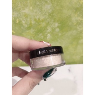 แป้งฝุ่น Laura Translucent Loose Setting Powder ขนาดพกพา 2 กรัม ฉลากไทย