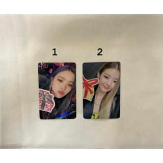 ITZY - Crazy in Love Photocard