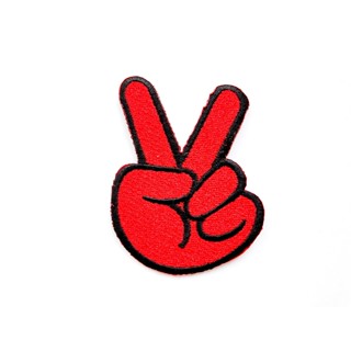 ตัวรีดติดเสื้อ สัญลักษณ์นิ้วมือ รักโลก สันติภาพ Peace Hand Sign Patch สีแดง ตัวรีด (Size M) อาร์มรีด อาร์มรีดติดเสื้อ