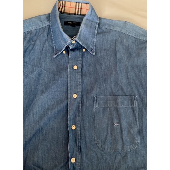 เสื้อยีนส์ Burberry 💯