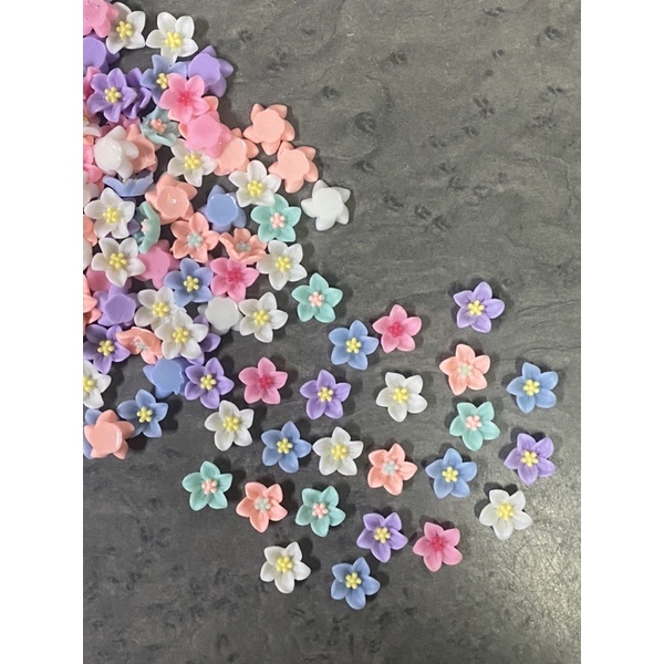 เรซิ่นดอกไม้ขนาด 14 มิล