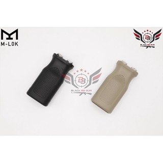 กริ๊ปมือหน้า Magpul รุ่น MVG