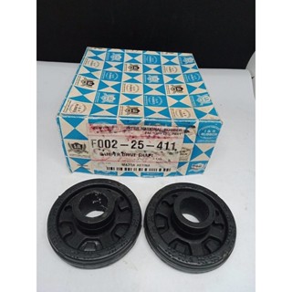 บูชถ่วงเพลา  MAZDA. ASTINA ผ่าศูนย์กลาง  8. ซม.  รูใน  23 มิล   หนา  18/30  มิล  1  คู่  2  ชิ้น  ราคา  560 บาท