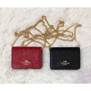 COACH MINI WALLET ON A CHAIN IN SIGNATURE LEATHER ⚜️ กระเป๋าครอสบอดี้ ขนาดจิ๋ว สายโซ่สามารถถอดออกได้