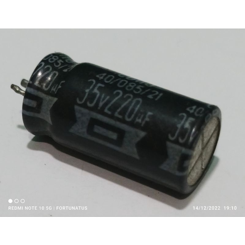 เอลโก้ 35v 220uf****