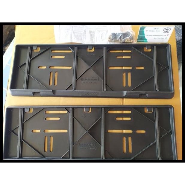 Auto 2000 Number Plate Holder Toyota Auto 2000 Number Plate Holder