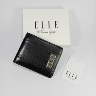 ELLE Bag กระเป๋าสตางค์ผู้หญิงพับสั้น มีลิ้นกลาง สีดำ หนังแท้หนังลาย โลโก้สีไลท์โกล์ด