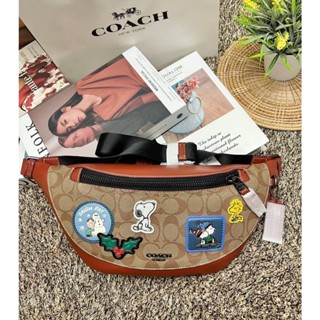 Coach X Peanuts Warren Belt Bag In Signature Canvas With Patches ((CE541))