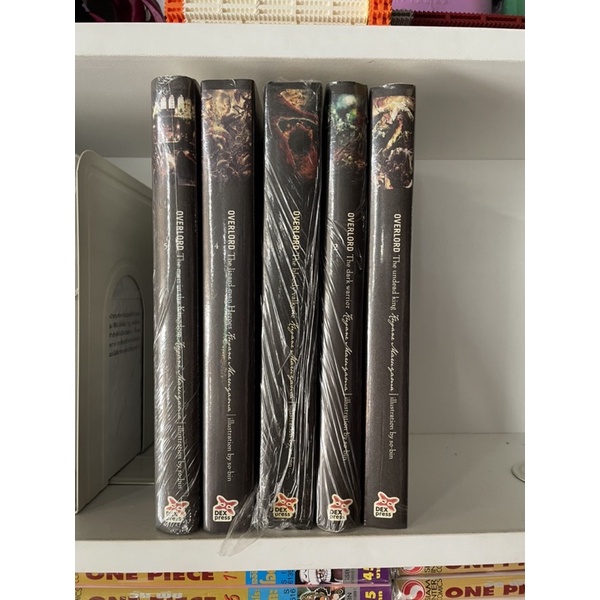 นิยาย Overlord เล่ม1-2 มือ✌🏻