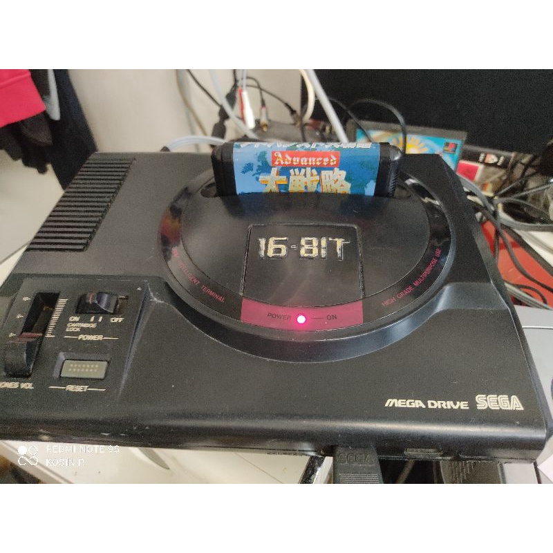 เครื่อง Sega Mega Drive สภาพดี ใช้งานได้ปกติ พร้อม 1 จอยแท้ 1 ตลับเกมส์ อุปกรณ์ครบ อายุกว่า 30 ปี ขอ