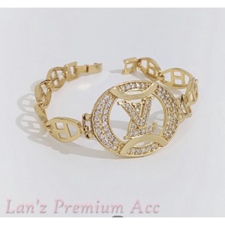 Lyod Victoria สร้อยข้อมือไทเทเนียม สําหรับผู้ใหญ่ 22k (สีทอง)