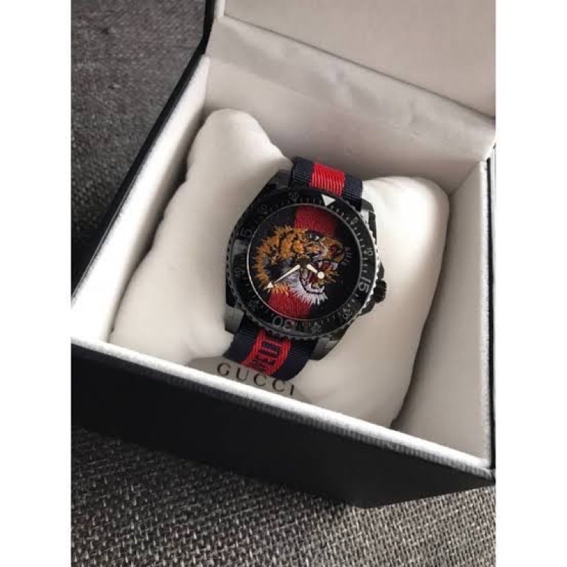Gucci Dive watch สายไนล่อน