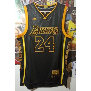 ขายดี Los Angeles Lakers 2020 สําหรับผู้ชาย #24 เสื้อกีฬาบาสเก็ตบอล ปักลายโลโก้ Kobe Bryant Snake Skin สีดํา สีทอง NMdboo88GOgnpi33