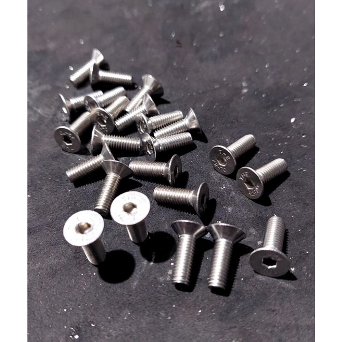 สแตนเลส L-BOLT M5***