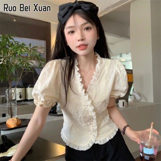 RUO BEI XUAN เสื้อเชิ้ตผู้หญิง แฟชั่นเกาหลี แขนพอง แขนสั้น คอวี เสื้อเชิ้ต