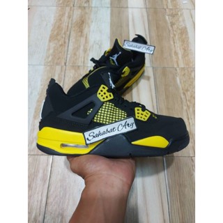 G82j Air Jordan 4 Retro Thunder รองเท้า