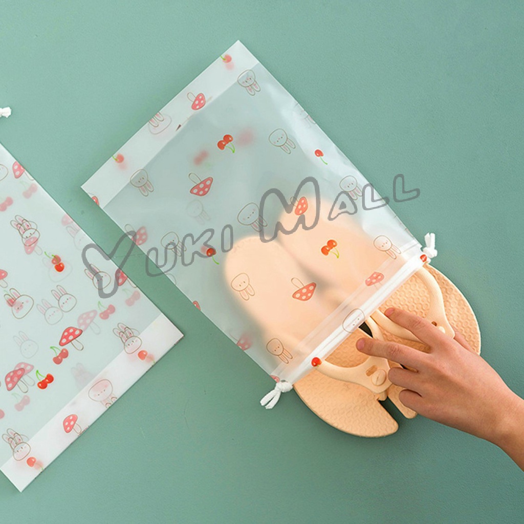 Yuki กระเป๋าเก็บเครื่องสำอาง ลายการ์ตูน  กระเป๋าหูรูด กระเป๋าใส่เครื่องเขียน / Multi Purpose Bag - รูปที่ 2