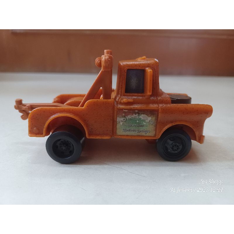 Mater of Cars Disney/Pixar Made สําหรับ McDs 2006
