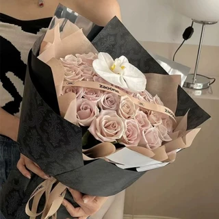 พร้อมส่ง กระดาษสไตล์ย้อนยุค ห่อดอกไม้ ของขวัญ