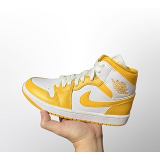 Wmns Air Jordan 1 Mid * SRP: Ф6,595 *