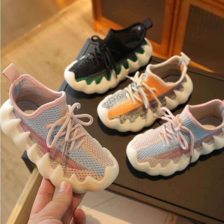 GFShop Get Me ❤️‍ รองเท้าเด็ก รองเท้าเด็กแฟชั่นมาใหม่ดีเทลสวยมากแม่ๆท่านไหนกำลังมองหารองเท้าให้คุณหนูๆรุ่นนี้ตอบโจทย์เลย