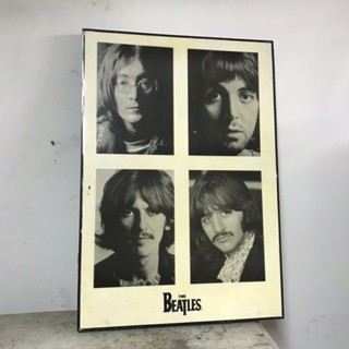 The Beatles ภาพวงสี่เต่าทอง โปสเตอร์ วงเดอะบีทเทิลส์ เก่า ได้มาจากตู้เก่าจากเบลเยียม ของวินเทจ ของเเต่งร้าน