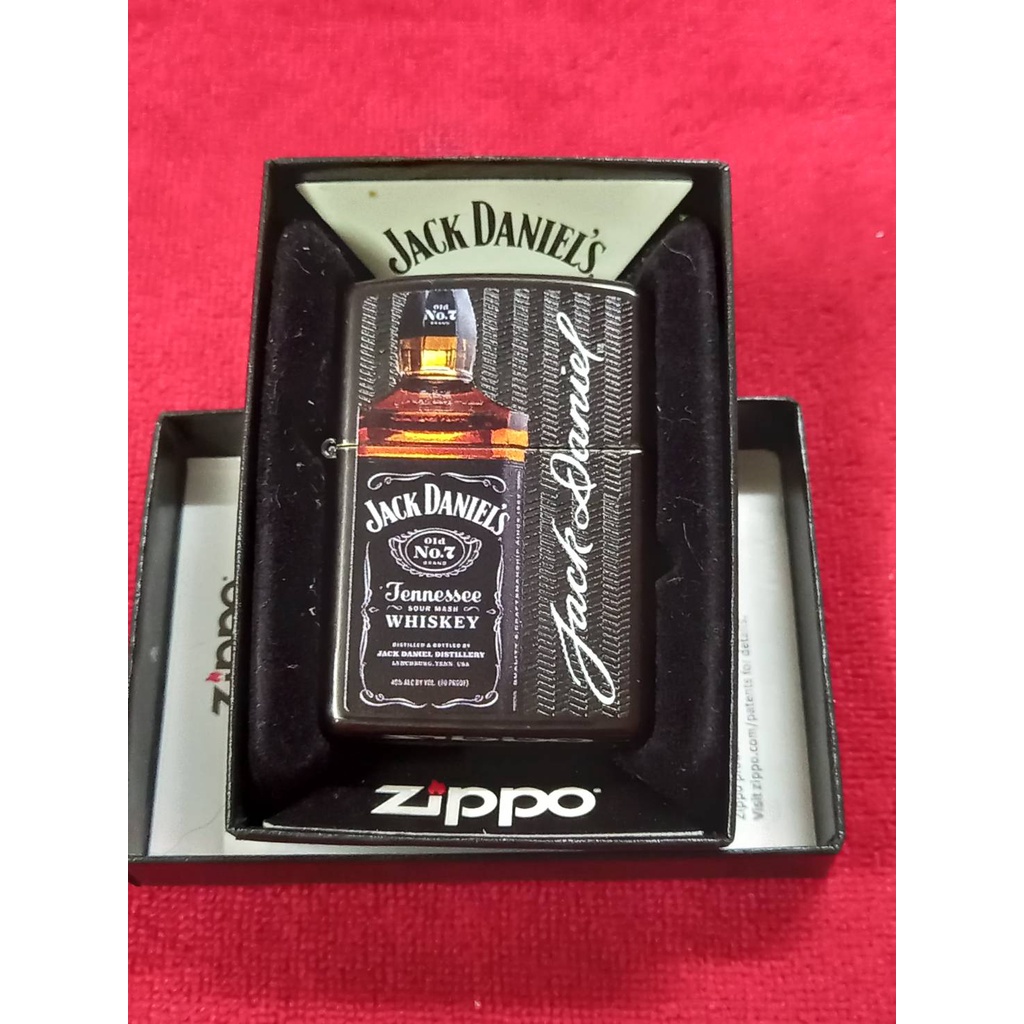 ZIPPO 49321   JACK DANIEL'S  GRAY COLOR IMAGE   ของใหม่  มาพร้อมกล่องรุ่น    รับประกันของแท้นำเข้าจา