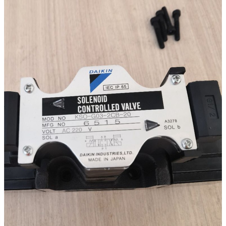 DAIKIN​ SOLENOID​ VALVE​ Model​ :  KSO-G03-2CB-20