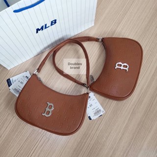 MLB monogram embo hobo พร้อมส่ง กระเป๋าสะพายไหล่ สีน้ำตาล☄️