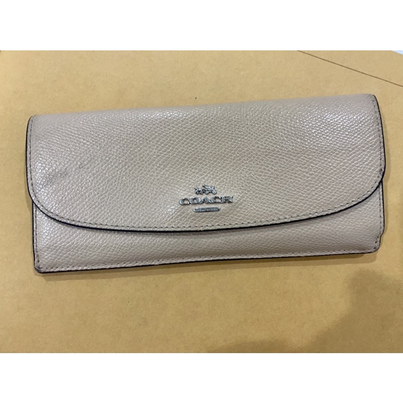 COACH wallet แท้มือ2 สีครีม สภาพ70% # F52601  size：20*10*3cm   ขอภาพเพิ่มเติมได้ค่ะ