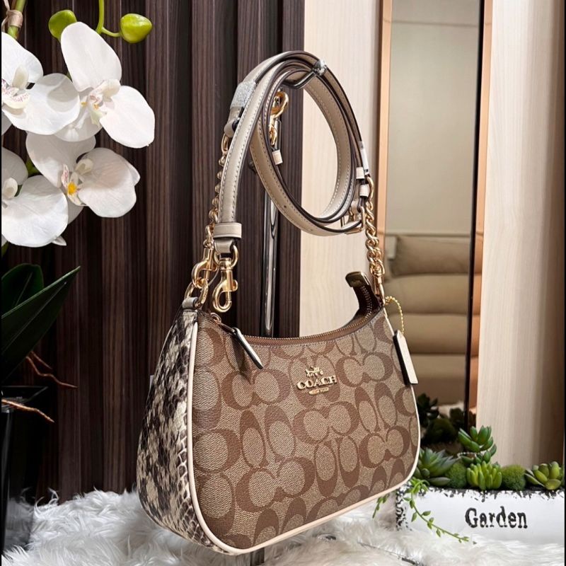 Coach Teri Shoulder Bag