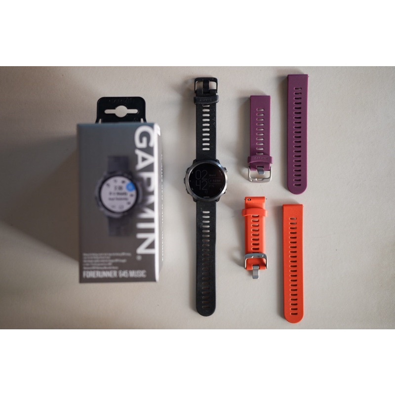 SALE ‼️ นาฬิกาวิ่ง Garmin Forerunner 645 Music สีดำ slate hardware *แถมสาย 2 สี* (มือสอง) สภาพดี