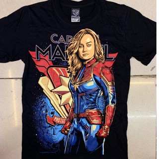 Captain Marvel Black Shirt_04