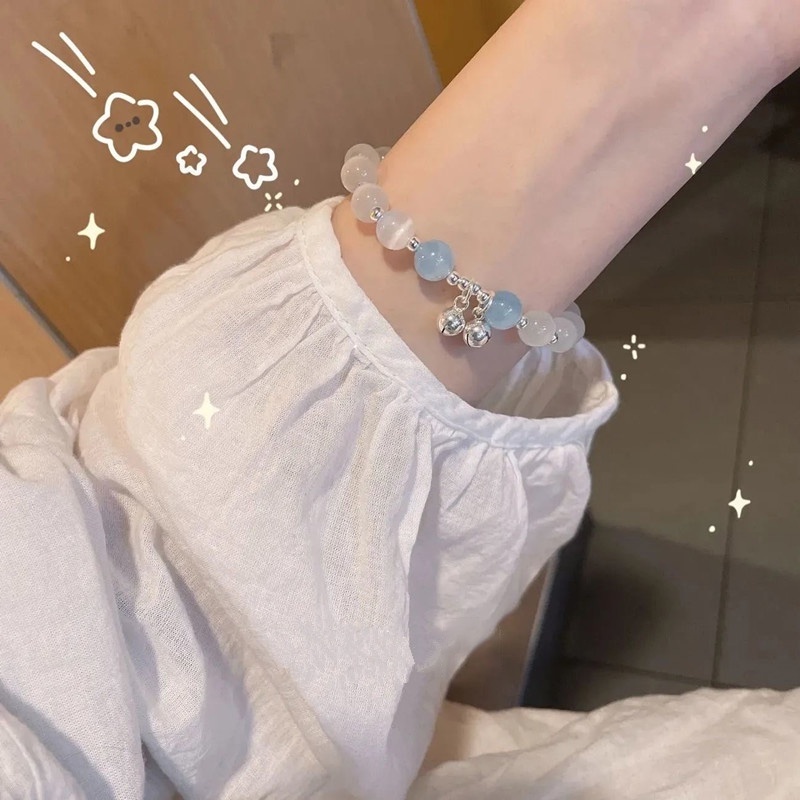 A HELLO GIRL สร้อยข้อมือ จี้กระดิ่งมูนสโตน ตาแมว ประดับคริสตัลเทียม ขนาดเล็ก เหมาะกับของขวัญ สําหรับผู้หญิง
