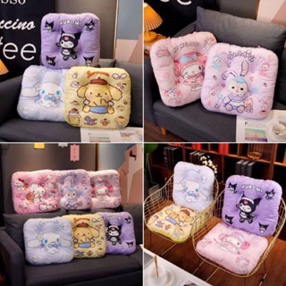เบาะรองนั่ง Sanrio Characters นุ่มนิ่ม น่ารัก มีสายรัดกับเก้าอี้  ด้านล่างเป็นผ้าขนนุ่มลื่น มี 6 ลาย ใบละ 220 บาท