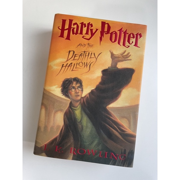 Harry Potter and the Deathly Hollows Year 7 โดย J.K. Rowling
