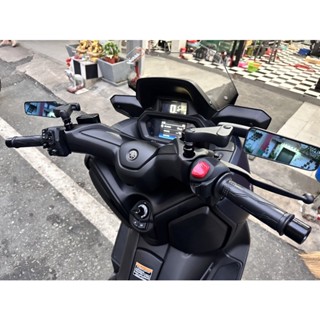 กระจกทรงซิ่งการมองเห็นชัดดี -ใส่ตรง Xmax300ทุกปีใส่ได้(อุปกรณ์ครบ)