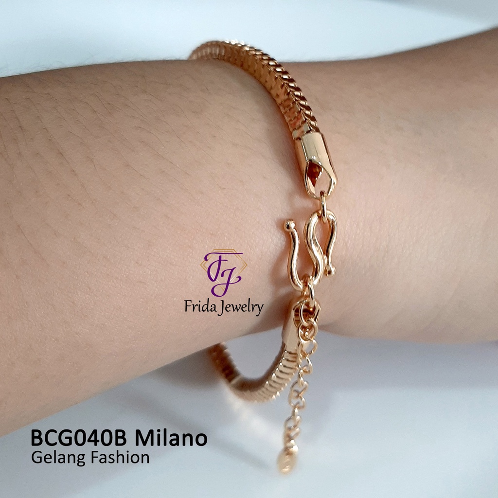 Milano Xuping Hand Bracelet เครื่องประดับแฟชั่นนําเข้าชุบทอง BCG040B Frida Jewelry