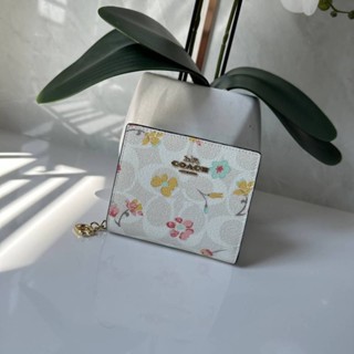 COACH (C8703) SNAP WALLET WITH MYSTICAL FLORAL PRINT