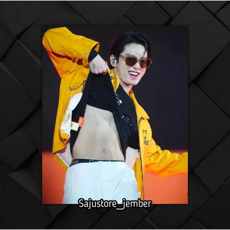 เสื้อแจ็กเก็ต Jungkook deep de la gallery bts