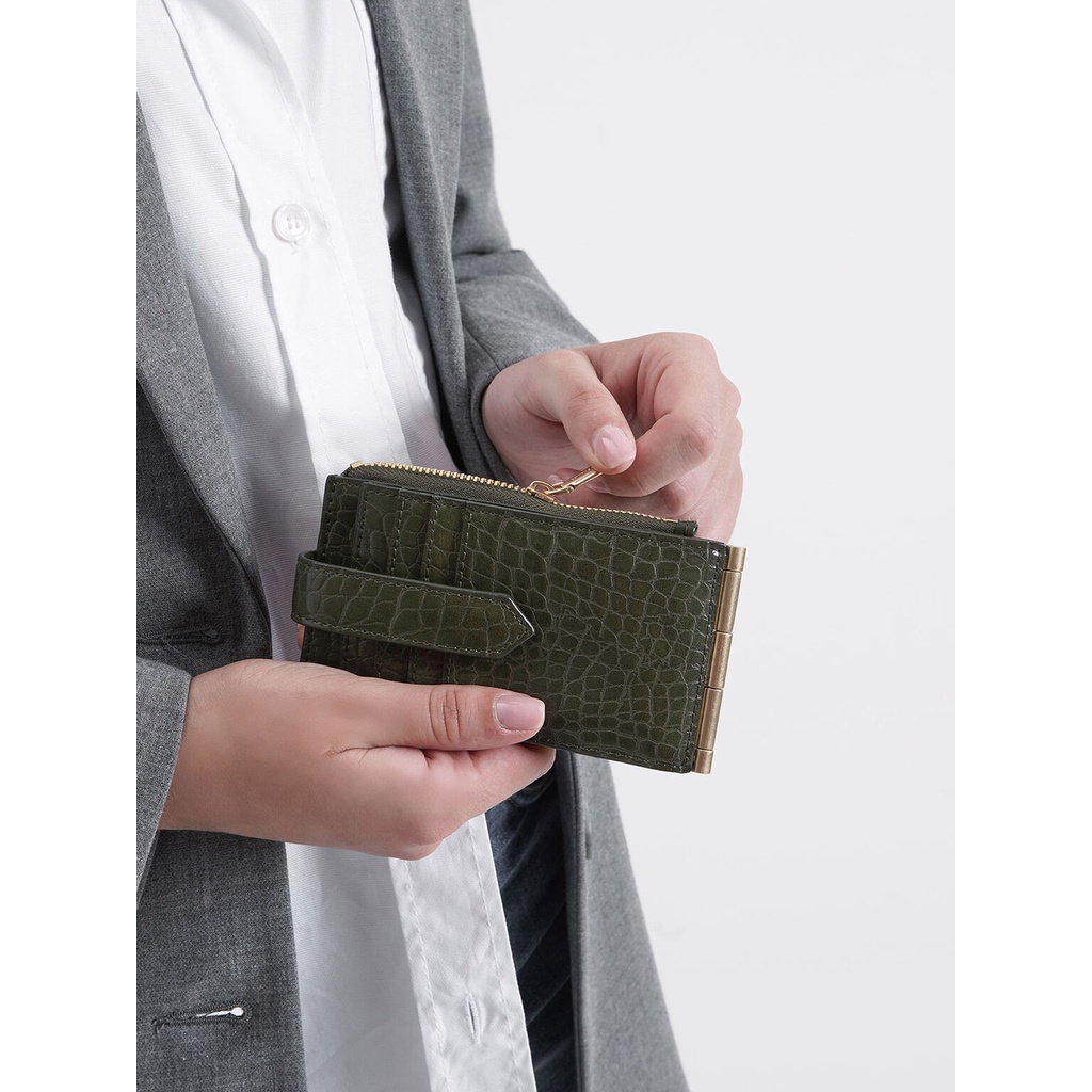 Charles & KEITH Croc-effect Thin Front Flap Card Holder Original Charles & คีธ