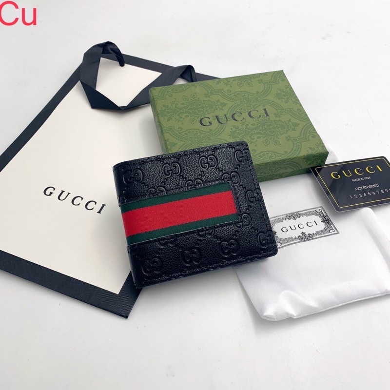 ตรงปก New กระเป๋าตังค์ผู้ชาย รุ่นพับ ขนาดสั้น ใส่บัตร ใส่แบงค์ ใส่รูปดูได้ งานสวยเป๊ะปังมาก