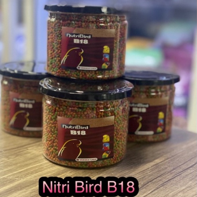Bird Feed 120 บาท ผลไม้อัดเม็ด นูนทีเบิร์ด B18 ขนาด 250 กรัม Pets