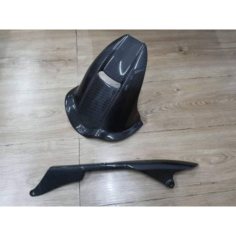 บังโคลนเเต่งทรงสนามZX6R(ไม่รวมบังโซ่)​