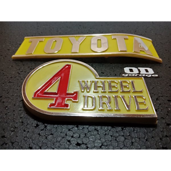 สัญลักษณ์หลัง Toyota Hardtop 2F Land Cruiser FJ40 BJ40