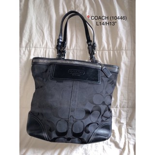 📍COACH (10446 )✨(14/13”)แท้มือสอง สีดำผ้าลายC/ถือ/คล้องไหล่